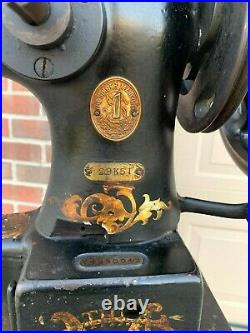 1925 / 1926 Singer 29K51 Leather Cobbler Vintage Sewing Machine Shoe Boot
