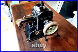 Antique BONIS NEVER STOP Fur Pelt Sewing Machine with Table & Osann 1/6 HP Motor