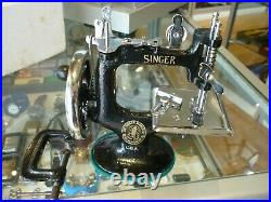 Antique Vintage Singer Mini K-20 Toy Small Child Sewing Machine In Box Au Stock