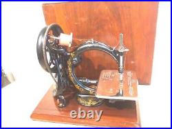 Antique Wilcox and Gibbs Chainstitch HandCrank Sewing machine