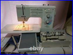 BERNINA Riccar Holidayne 1090 Luxury Sewing Machine Hard Case