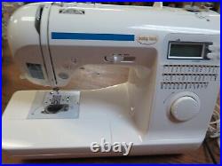 Baby Lock Grace Sewing Machine BL40
