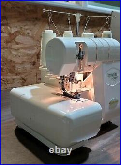 Baby Lock Imagine Wave BLE3ATW Serger Sewing Machine