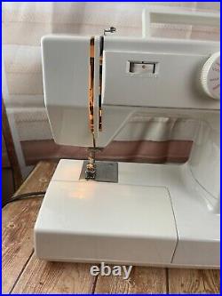 Bernette 680 by Bernina Sewing Machine 200B WithPedal