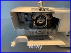 Brother Electric Sewing Machine Model LX-3125 White with Foot Pedal TESTED