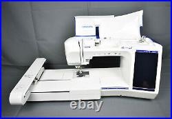 Brother Embroidery Sewing Machine Quattro 3 Innov-is 6750D Disney + Luggage