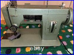 Classic Thompson Walking Foot Sewing Machine. Refurbished. 30 Days Guarantee. Q8