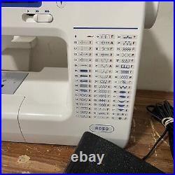 JANOME MODEL 8050 SEWING MACHINE Tested & Functioning