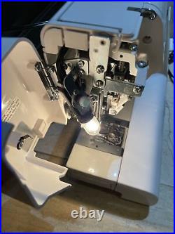 Janome HD3000 Heavy Duty Full Size Sewing Machine W Hard Cover