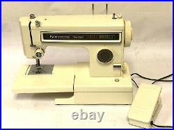 Kenmore Heavy Duty Sewing Machine Zig Zag Ultra Stitch 8 Foot Pedal, Table