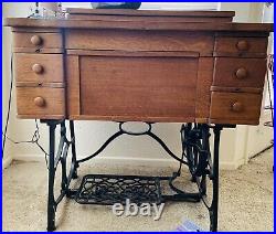Moving! Antique Franklin Treadle Sewing Machine c. 1900's Tiger Oak Cabinet