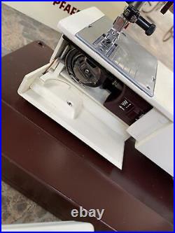 PFAFF Creative 1471 Sewing Machine with Cover Read Description