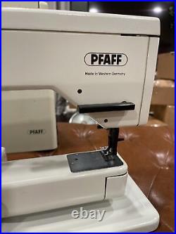 Pfaff 1222 sewing machine UNTESTED no Power Cord Or foot Pedal Great Condition