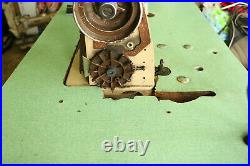 Pfaff 563 Industrial Heavy Duty Single Needle Leather Sewing Machine Reverse