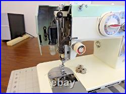 Pretty MCM WHITE Heavy Duty 26 Stitch Sewing Machine SERVICED Denim Leather