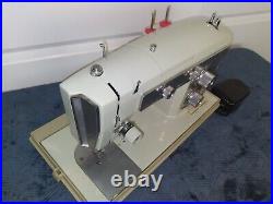 QUILTER'S SPECIAL! Kenmore 1802 Sewing machine, buttonholer, cams, case