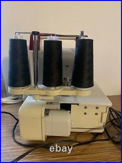 Riccar Lock Rl-330 Sewing Machine With Pedal