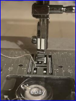 SINGER 44S Heavy Duty Sewing Machine