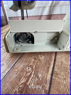 Sears Kenmore 158-10400 Sewing Machine with Hard Rose Case