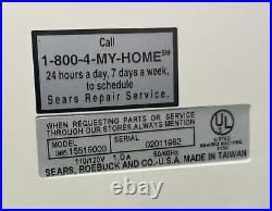 Sears Kenmore 385.15516000 Sewing Machine w'Kenmore Bag & Accessories