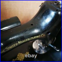 Singer 221k Featherweight Sewing Machine Vintage Working