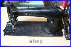 Singer 96-10 Industrial Commercial Vinyl Leather Heavy Duty Sewing Machine