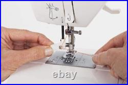 Singer Fashion MateT Sewing Machine Recertified 5560FR