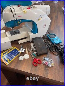 Singer Gameboy Sewing Machine Model 1500