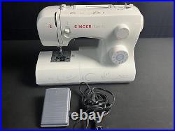 Singer Talent 3323 Fully Automatic Sewing Machine with 23 Stitches White Used