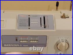 VIDEO Bernina 1020 Sewing Machine with ACCESSORIES and COVER