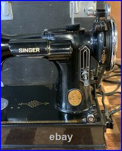 Vintage 1940 Singer 221-1 Featherweight Sewing Machine WithCase Working Condition
