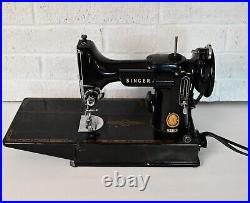 Vintage 1955 Singer Featherweight Sewing Machine 221