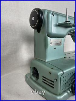 Vintage Husqvarna Viking 21E Sewing Machine Green