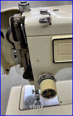 Vintage Kenmore Sears Roebuck Sewing Machine WithFoot Pedal (Model 158.12312)