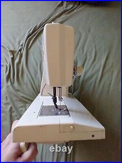 Vintage Kenmore Sewing Machine 158. 16410 Made in Japan SEARS BEST