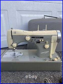 Vintage Necchi Supernova Ultra Sewing Machine