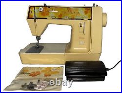Vintage Singer GENIE Sewing Machine Portable Tested & Works All In One Case 354