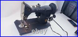 Vintage Singer Sewing Machine AF432777