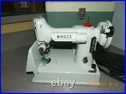 Vintage Singer White Featherweight Model 221 K Portable Sewing Machine