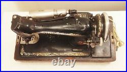 Vtg antique Singer portable electric sewing machine Y1598999 99K 201 wood case