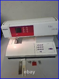 WORKING PFAFF Life Style TYP 20A Sewing Machine. No FOOT PEDAL. FREE SHIPPING