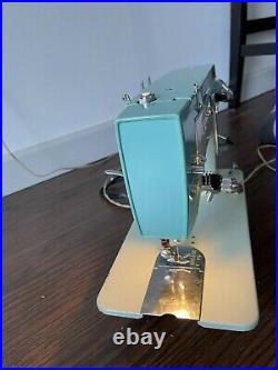 White Leather and Canvas Sewing Machine. Refurbished. 30 Day Guarantee. J23